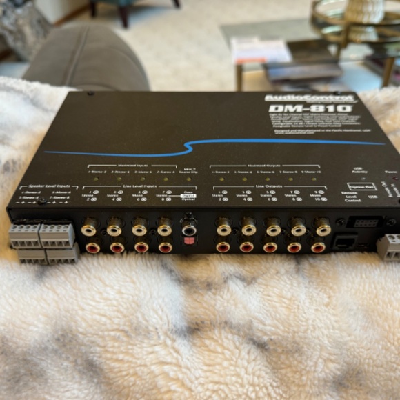 AudioControl DM-810 8 by 10 Channel Matrix Digital Signal Processor - Picture 2 of 4